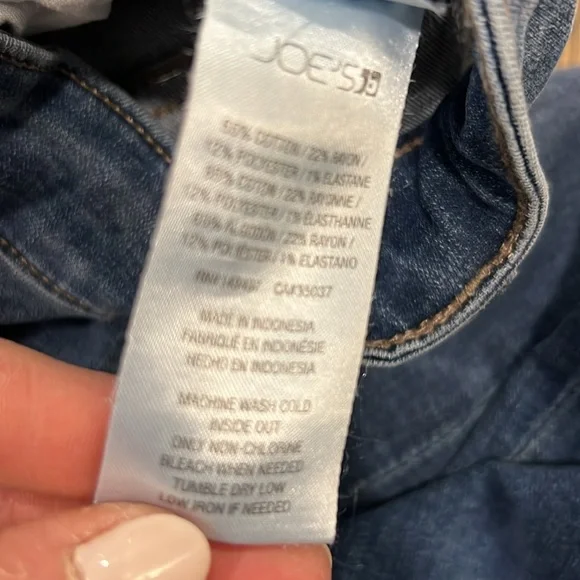 Joe’s Jeans - Picture 4 of 6
